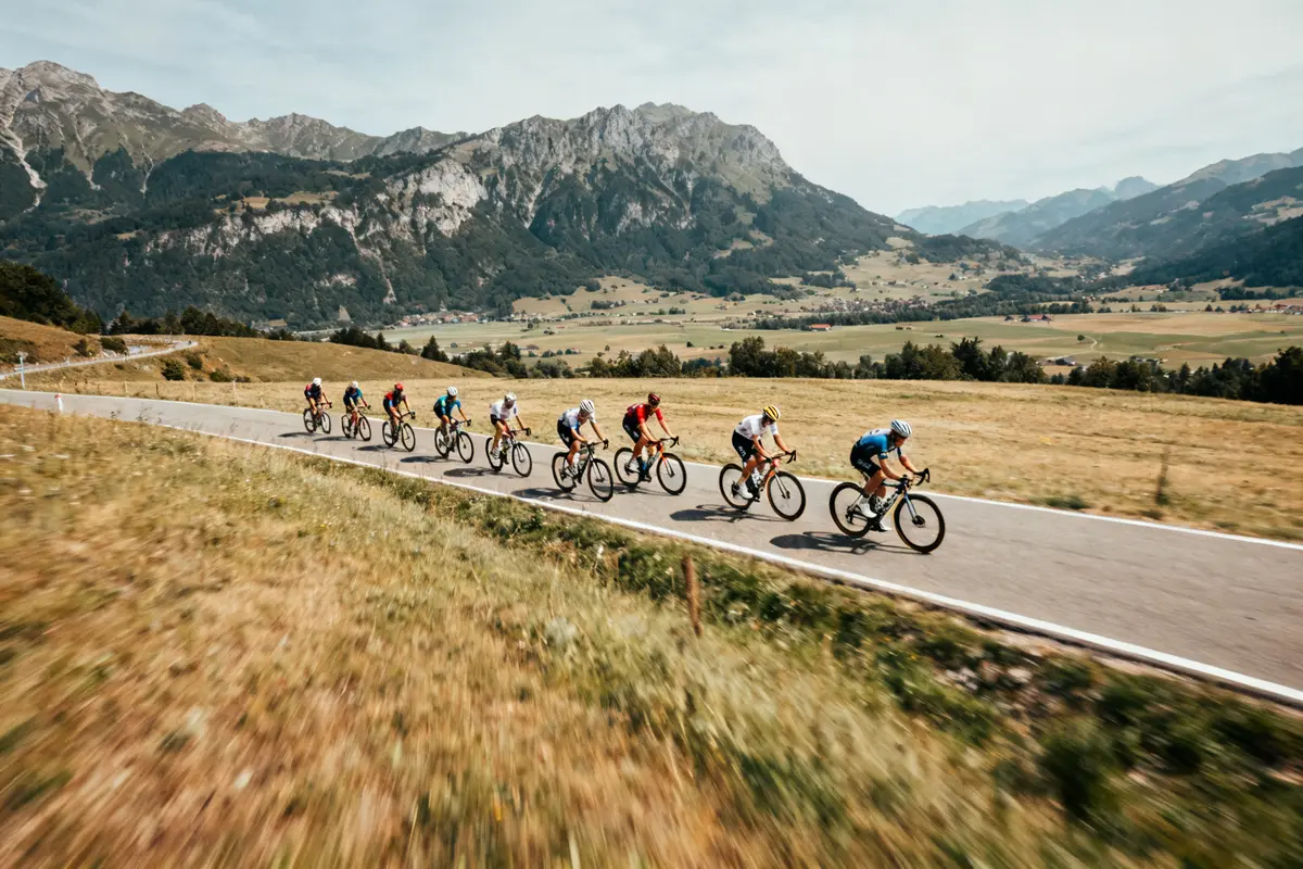 Tour de Suisse 2025 direct : Suivez le parcours et les favoris