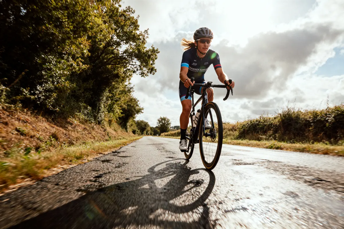 Entraînement vélo 4 fois semaine : Programme efficace et progression